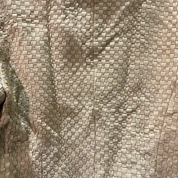 Sage green genuine leather St. John jacket size medium - Picture 8 of 14